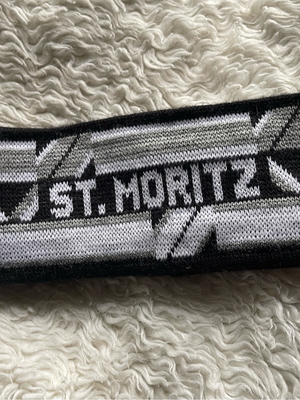 ST. Moritz Wool Headband Gray White Black   Winter Ski Snowboard